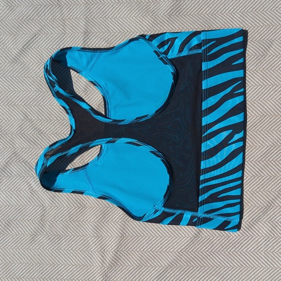 Nike blue and black sports bra size small - Picture 5 of 8